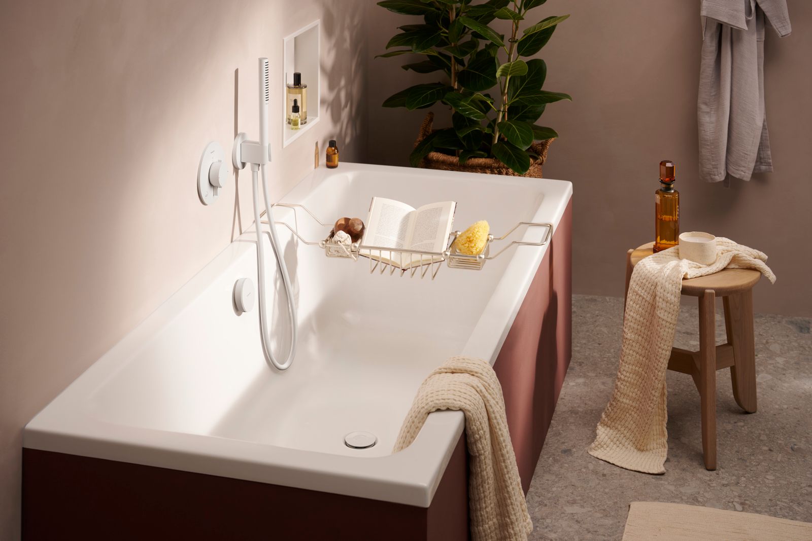 hansgrohe Wandanschluss Fixfit S rund, mit Brausehalter, mattweiß