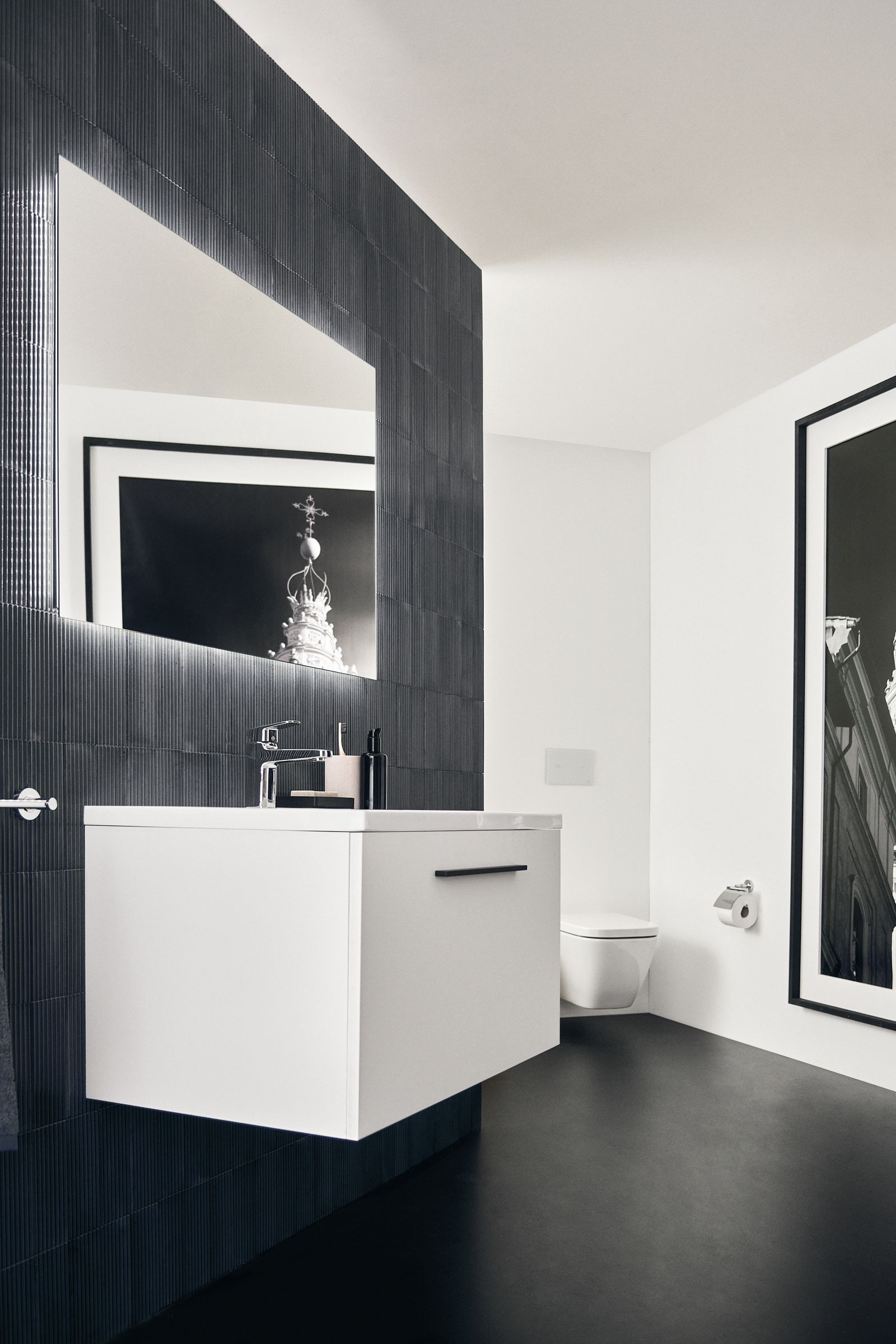 Ideal-Standard Möbel-Waschtisch i.life B 81x51x18cm, mit Hahnloch/Überlauf, weiß