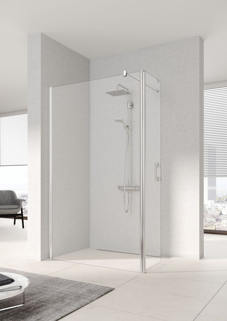 Kermi Seitenwand Walk-In Pega mit beweglichem Flügel 93 x 200 cm, silber hochglanz ESG SR Opaco Clean, links, auf Duschplatz