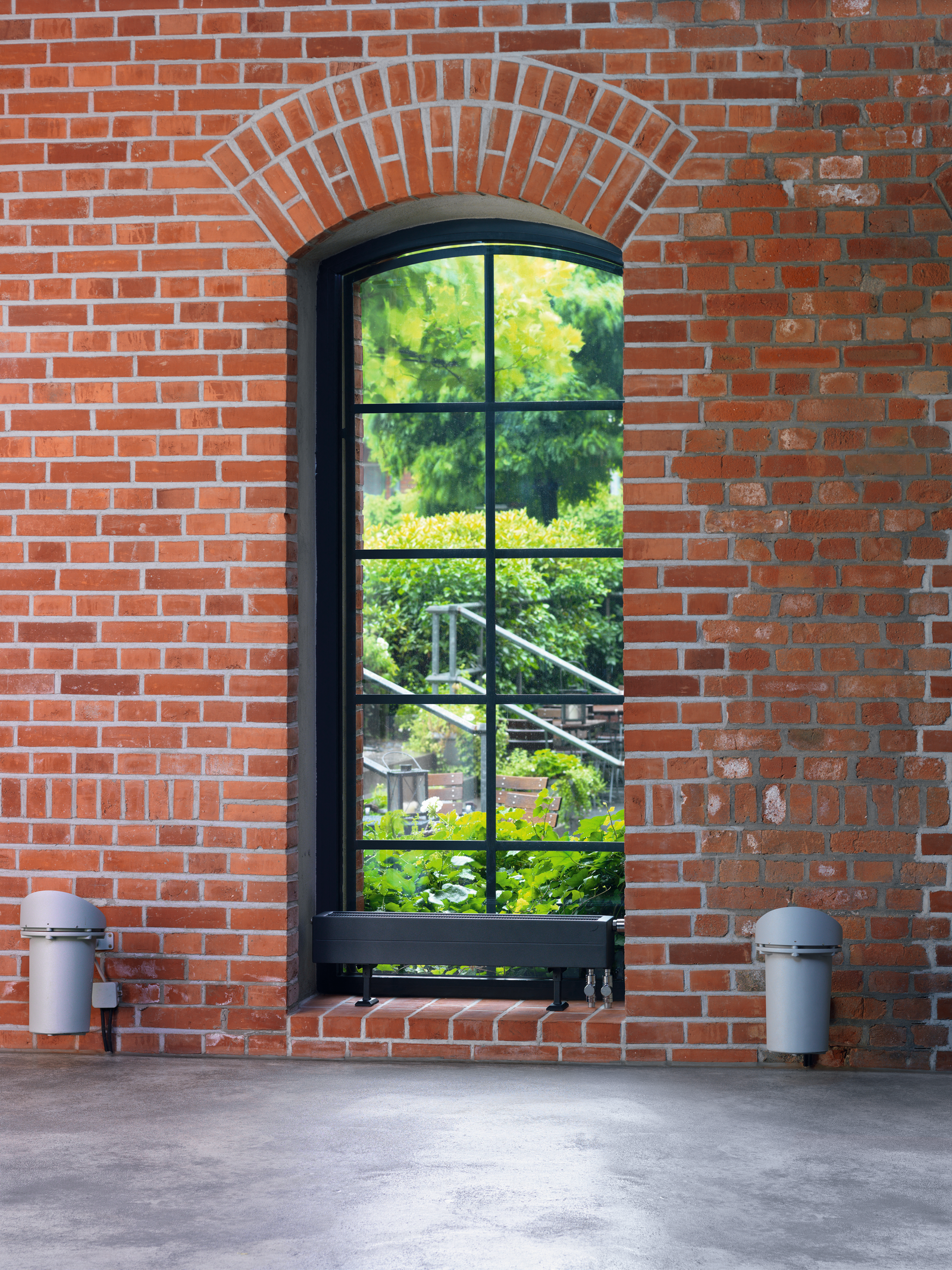 Zehnder Konvektor Radiavector BH 140 mm, BL 700 mm, Bautiefe 195mm, AB 1270