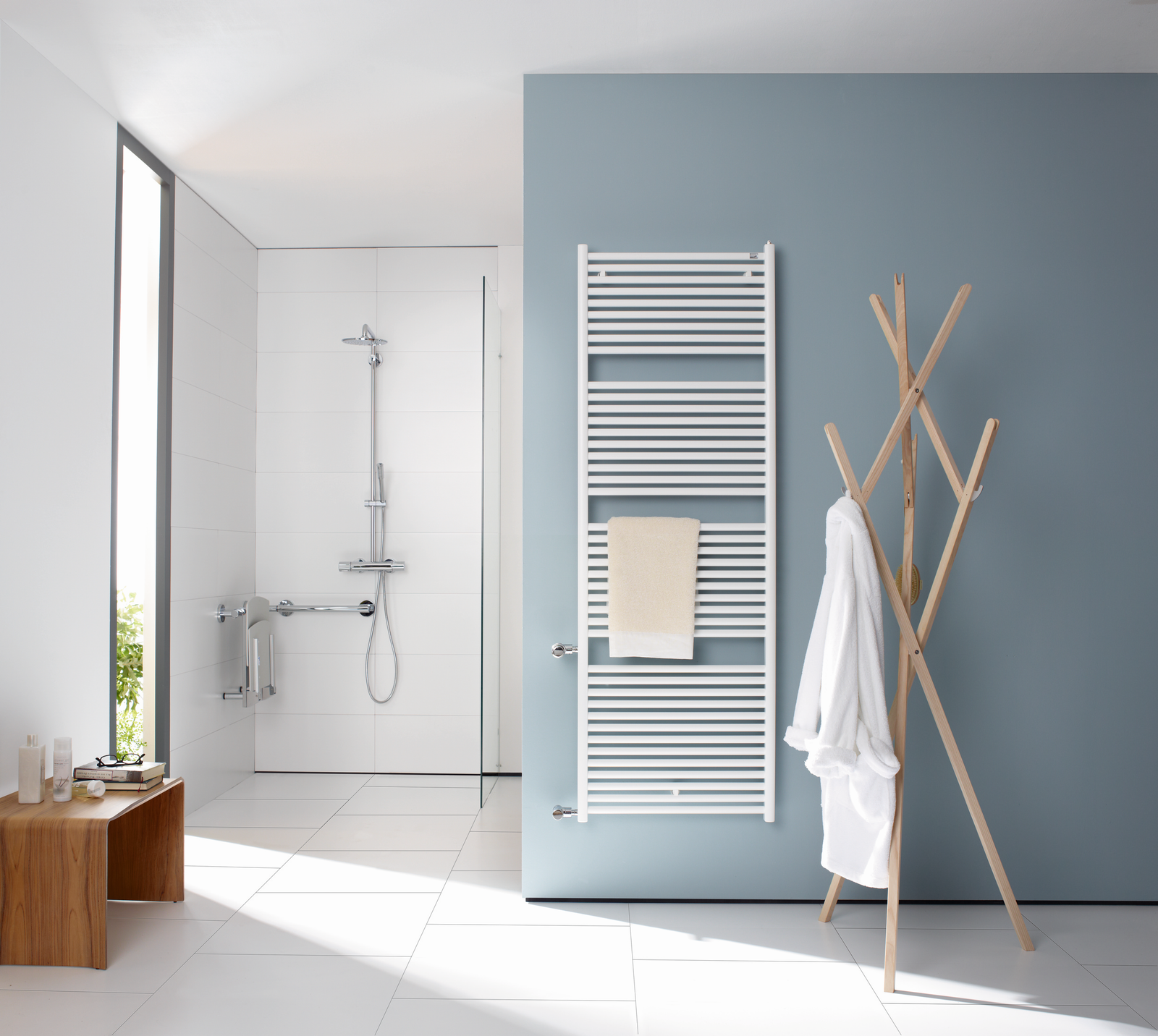 Zehnder Design-Heizkörper toga austausch TG-120-050-90-L, 1148 x 500 mm, pearl beige, RAL 1035