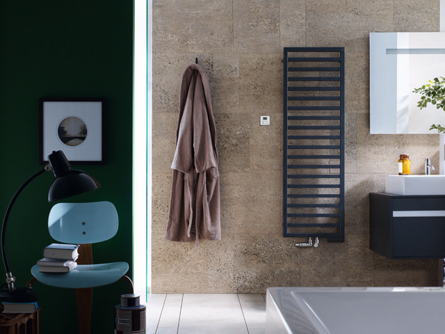 Zehnder Design-Heizkörper quaro QAM-180-045/GD, 1835 x 450 mm, Light jeans
