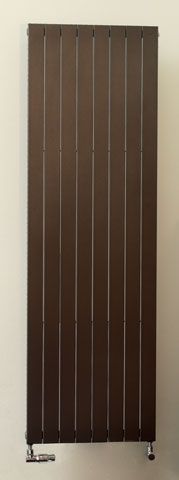 Zehnder Heizwand Nova NV BH 1800 mm, BL 425 mm, Bautiefe 45mm, AB 1270, vertikal